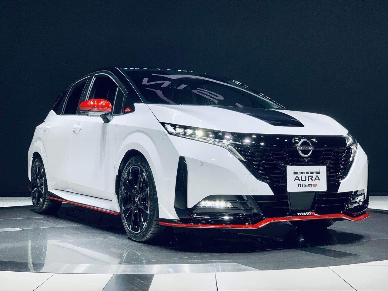 日産ノートオーラNISMO 駿足の電動シティレーサー｜水と月