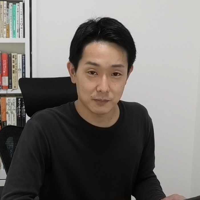 川井利彦　小説家