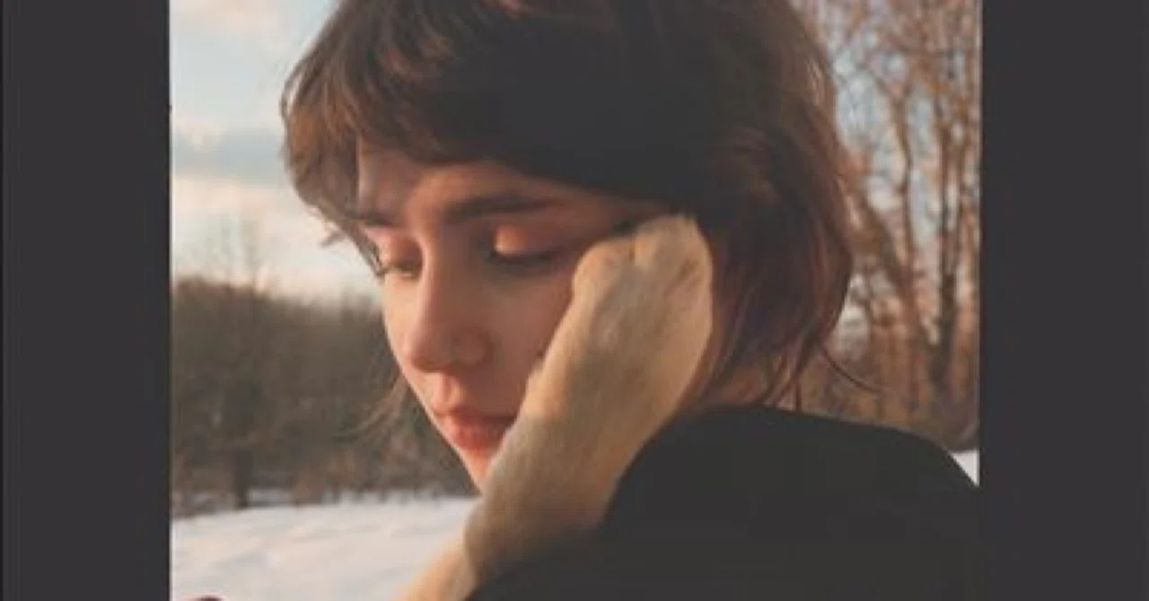 Review: Clairo 