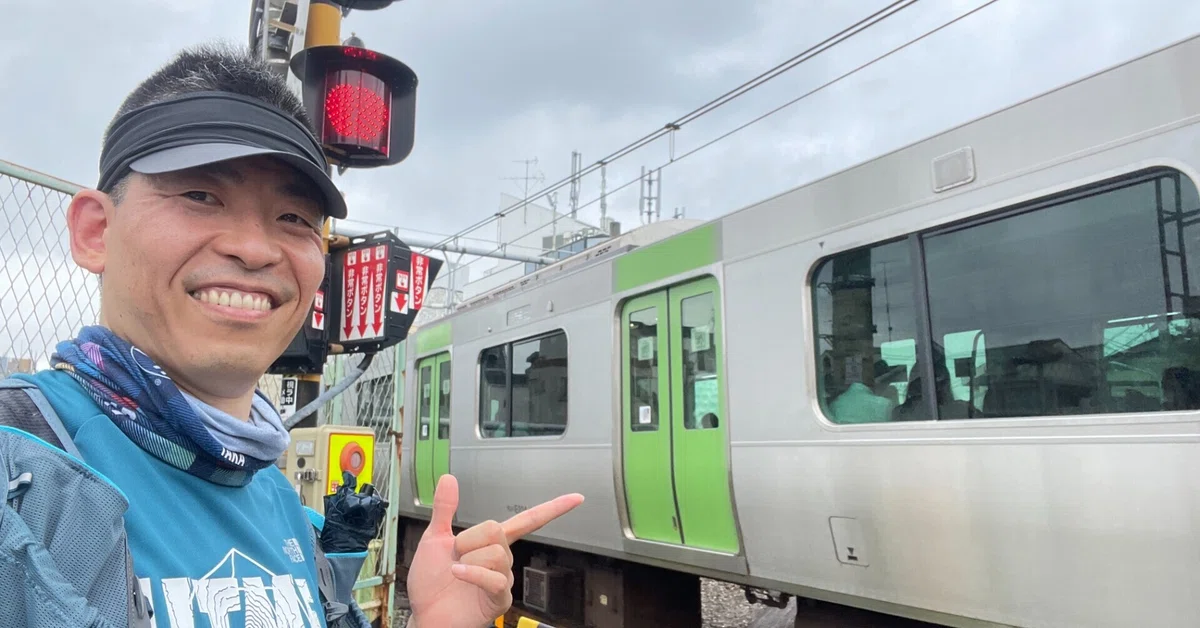 たんたんさんご参考に機関庫前のレール