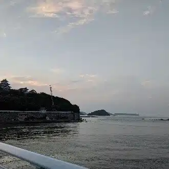 ふち