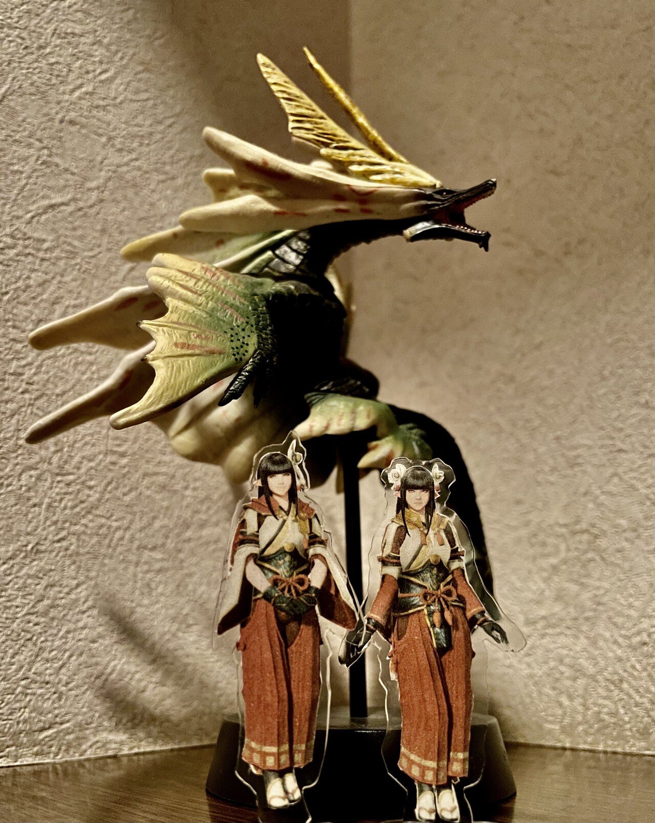 なぜアクスタが売れているのか。自作して考えてみた。｜ほし