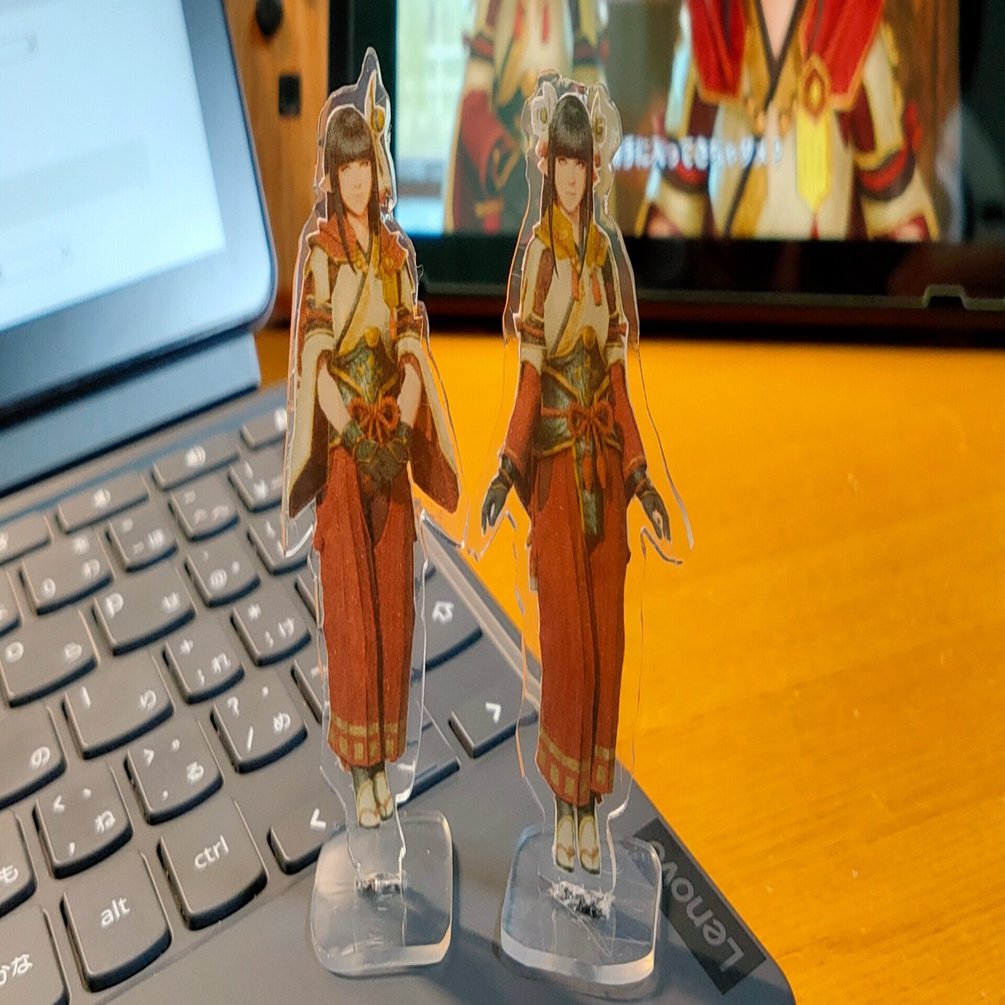 アクリルフィギュア なぜ？