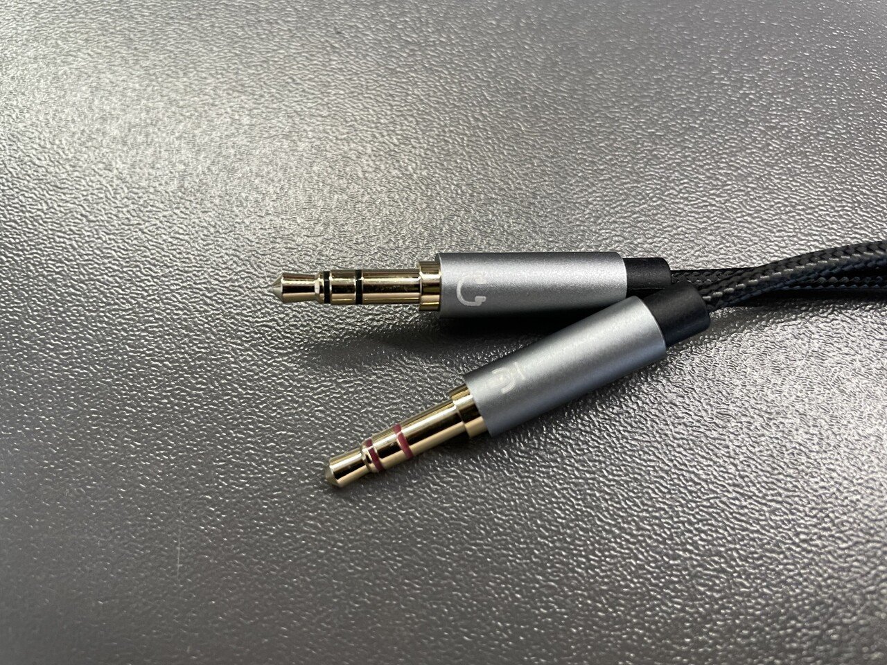 ヘッドセットマイク】ファンタム電源でプロ機に接続する方法