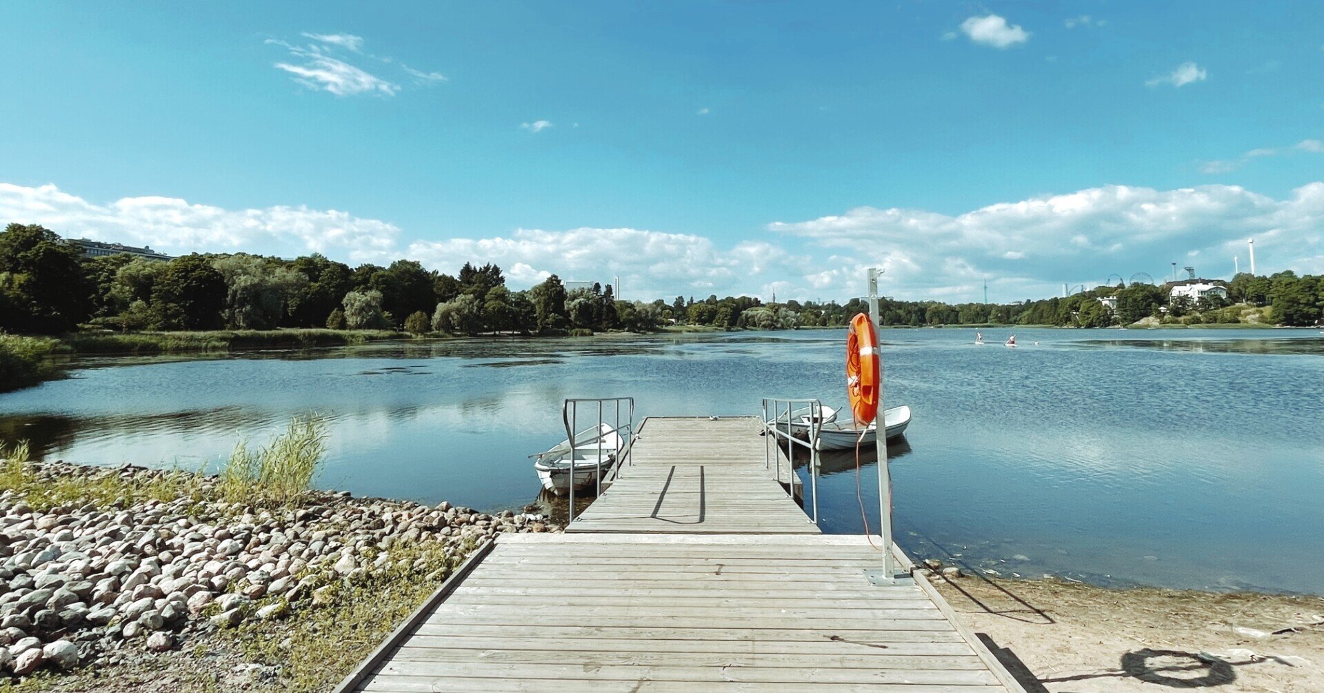 Trip フィンランドの風景と音 01 ヘルシンキ中央駅周辺とトーロ湾 Lapuan Kankurit Note Trip フィンランドの風景と音 01 ヘルシンキ中央駅周辺とトーロ湾 Lapuan Kankurit Note