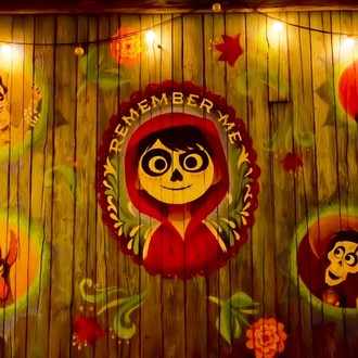 Cocoに込められた意味 映画 リメンバー ミー 原題 Coco 評 Mia Note