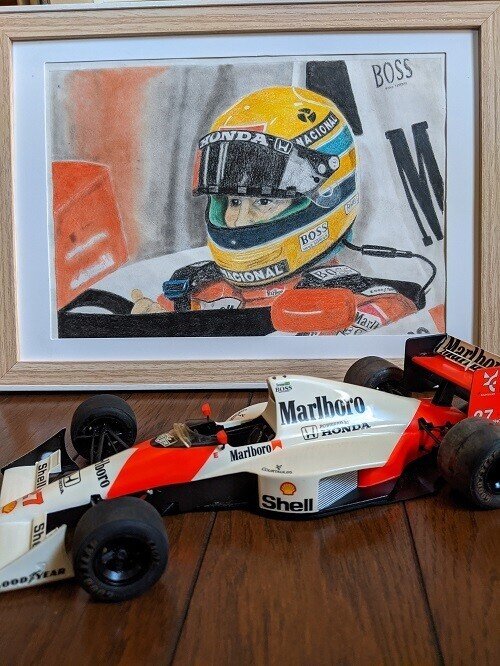 アイルトン・セナが色鉛筆で描いた作品