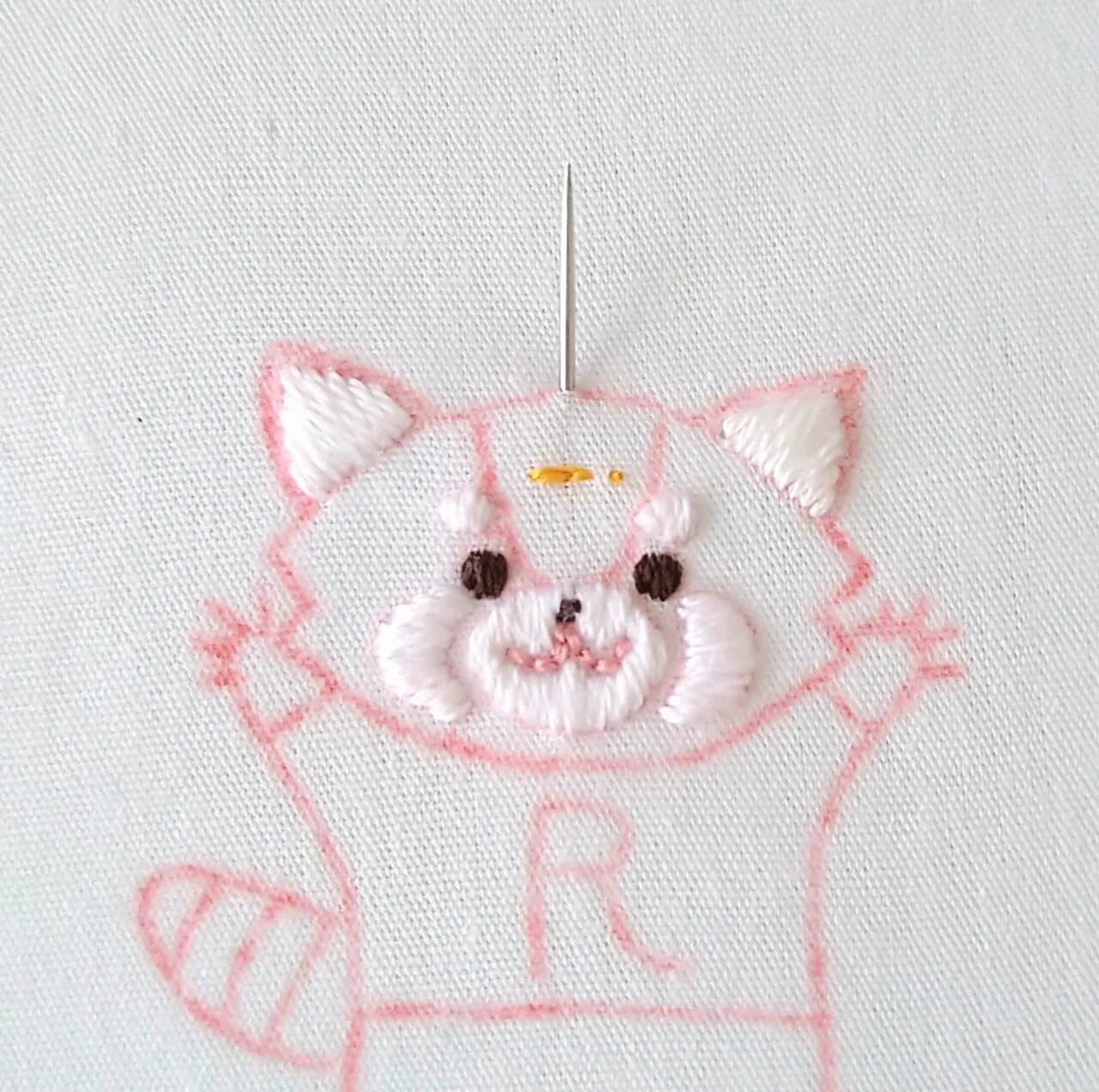レッサーくんの刺繍図案🐾 ステップ6 〜顔の刺繍1〜｜Apostrophe+s