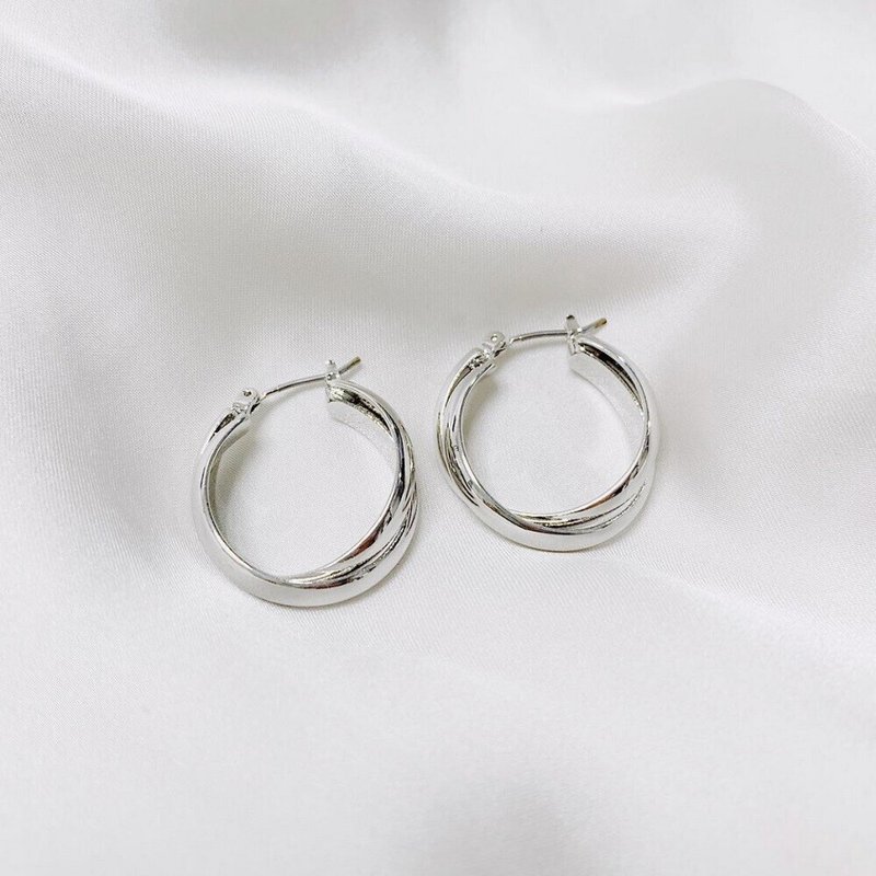 Twice トゥワイス メンバー愛用のアクセサリーブランド 4選 カンナム美人 Note