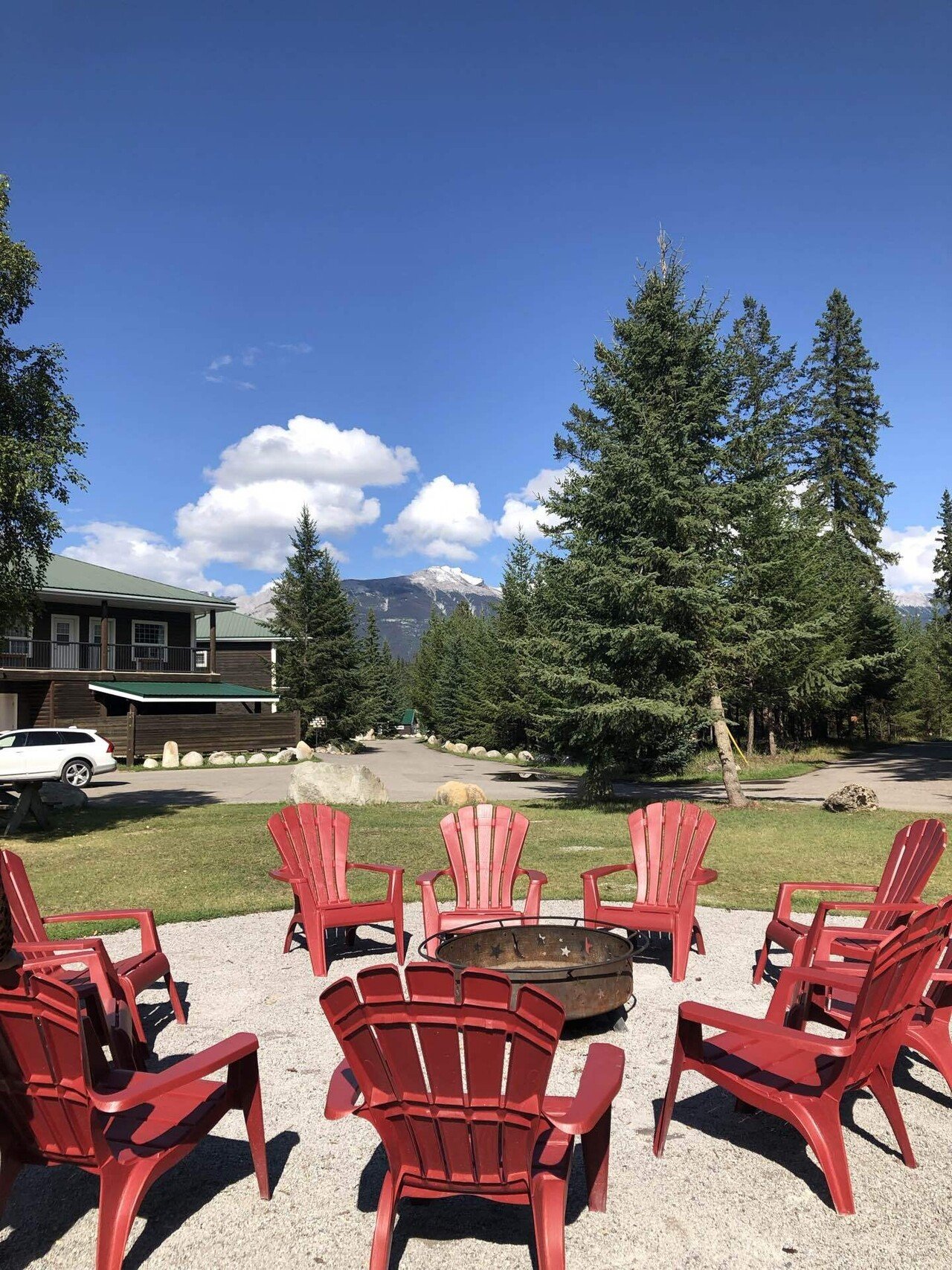 Jasperでのハウスキーピングの仕事初日 夫と共にトレーニングをした1日 みんな優しい人たちでよかった パリピ な人は居なかった 安堵 やっていけそうだ 英語がんばろうううう ぽつり結 夫婦でワーホリ中 Note