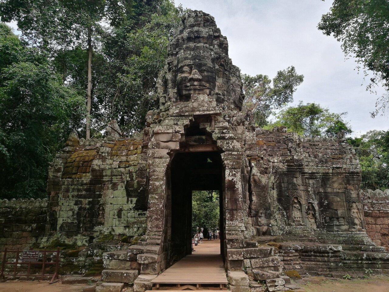 英語を聞く時は意味を取りながら それができなければ どんな単語が使われてるかを把握しながら聞く とにかく頭をフル回転させて聞く こと 聞き流さないこと なかじま 英語やり直し Note