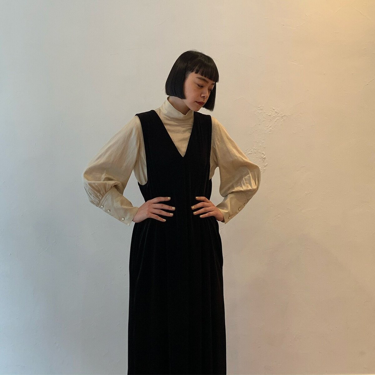 8/25（水）の販売情報】THE DRESS #30 アマデウス【ベロアワンピ完全  