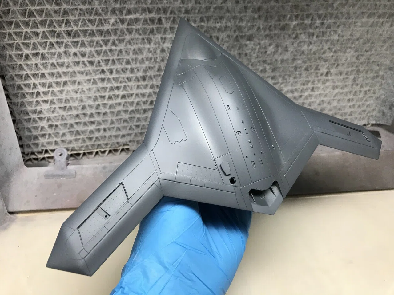 PLATZの1/72 X-47B アメリカ海軍 無人爆撃機 制作過程｜Ma