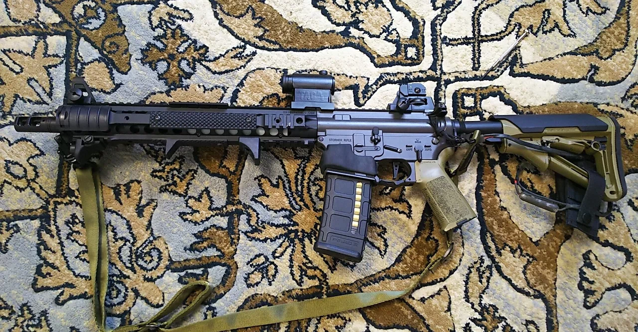 マルイSR16フルカスタム 一挺の銃 二つの顔｜郭公