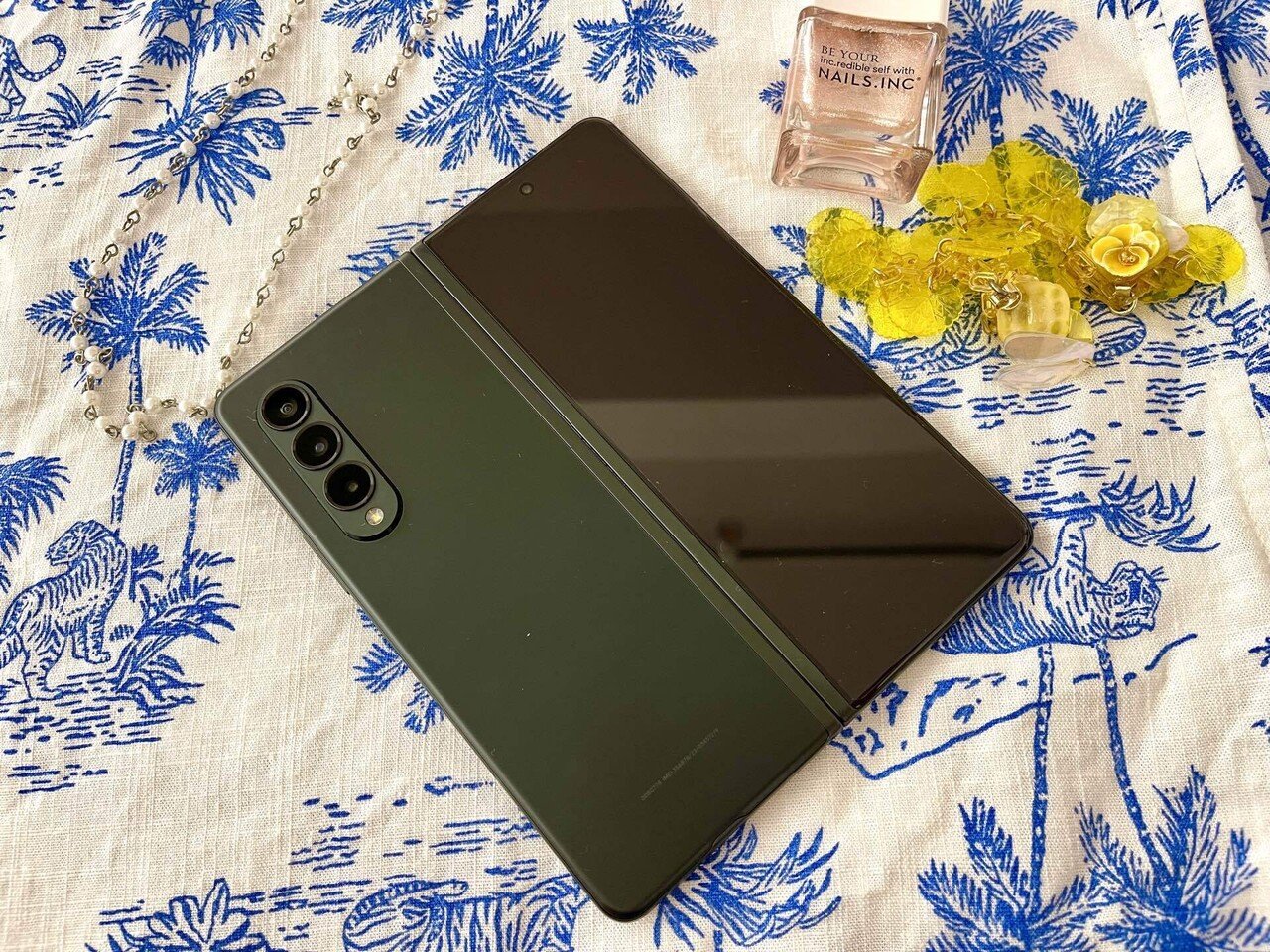 おそらく日本で最初にGalaxy Z Fold3を買ったわたしのレビュー｜りんぽん