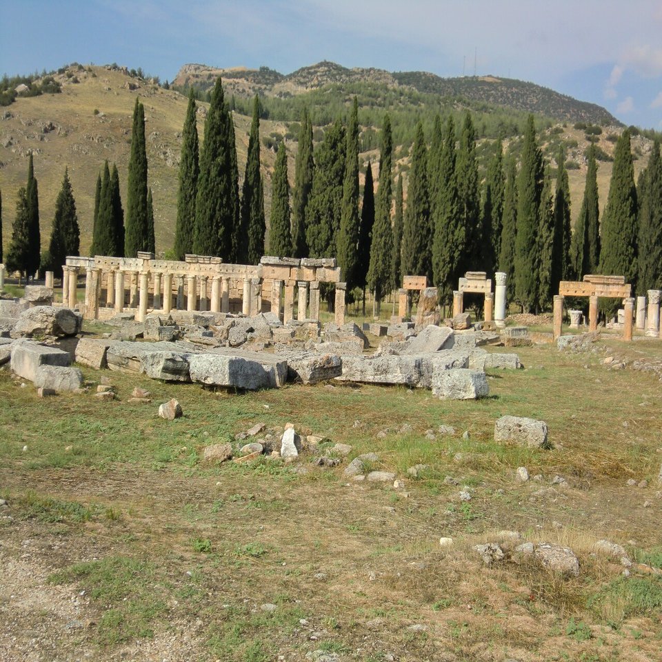 トルコ ヒエラポリス パムッカレ 石灰棚と遺跡を裸足で歩く Pamukkale Hierapolis Denizli 505nuts Note