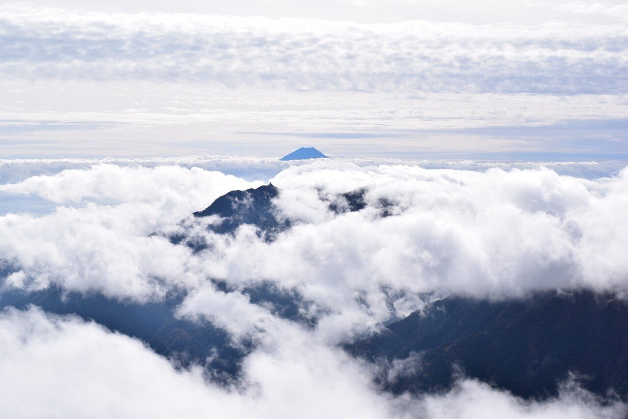 英雄とは 自分ができることをした人だ ところが 凡人はそのできることをしないで できもしないことを望んでばかりいる ロマン ロラン 大きな目標を達成するためには 到達可能な目標を一つずつ いっせい 歴史の偉人は私の友 Note