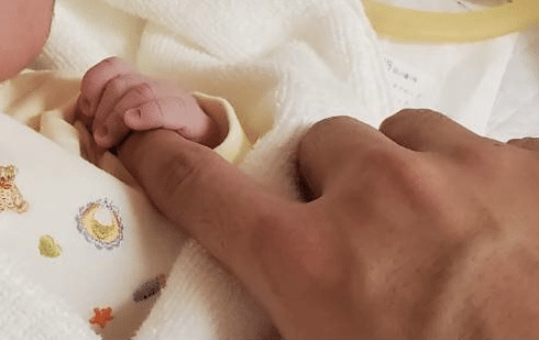 君の小さな手に 大きくなった を見る 星干 ひとで Note