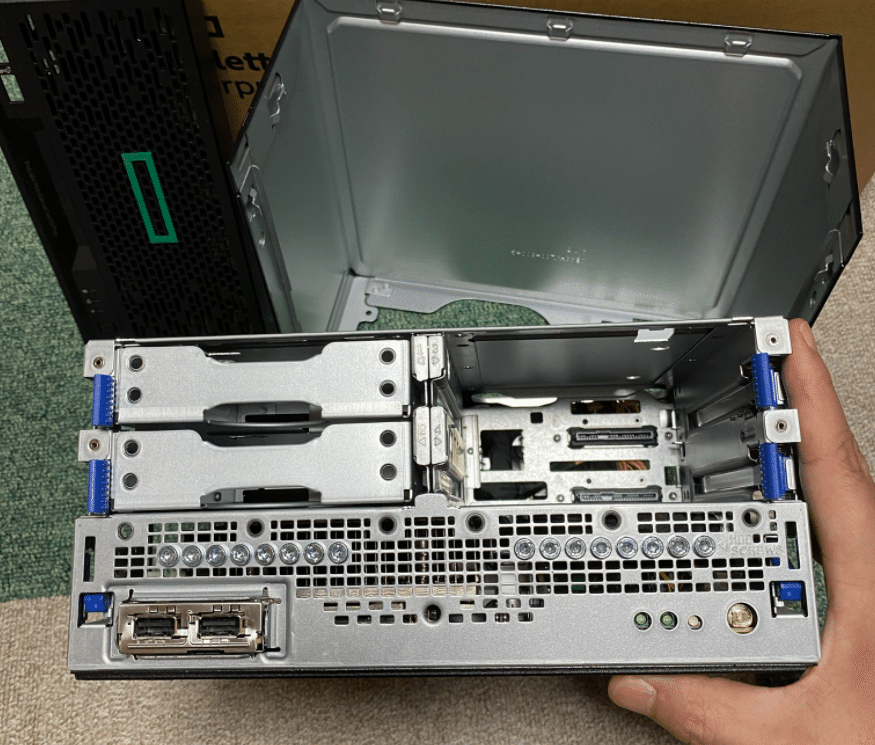 HPのサーバーがうちに届いた｜ぼよん