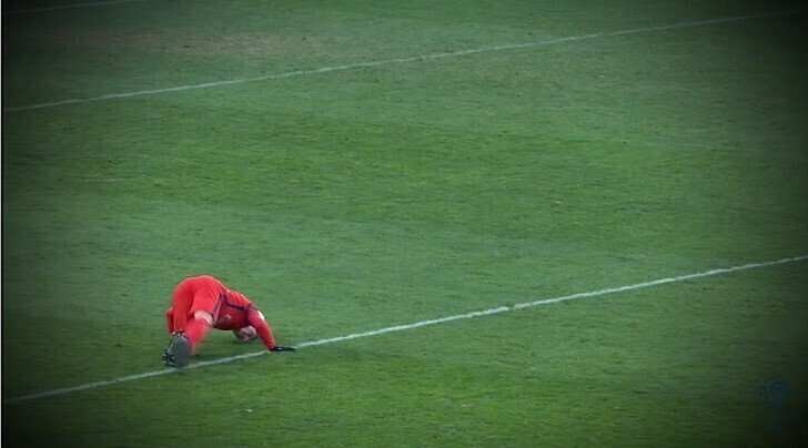 サッカー ゴールキーパーにパスできるよう 競技規則の裏をかいた 意図的なトリック って何のこと Num Note