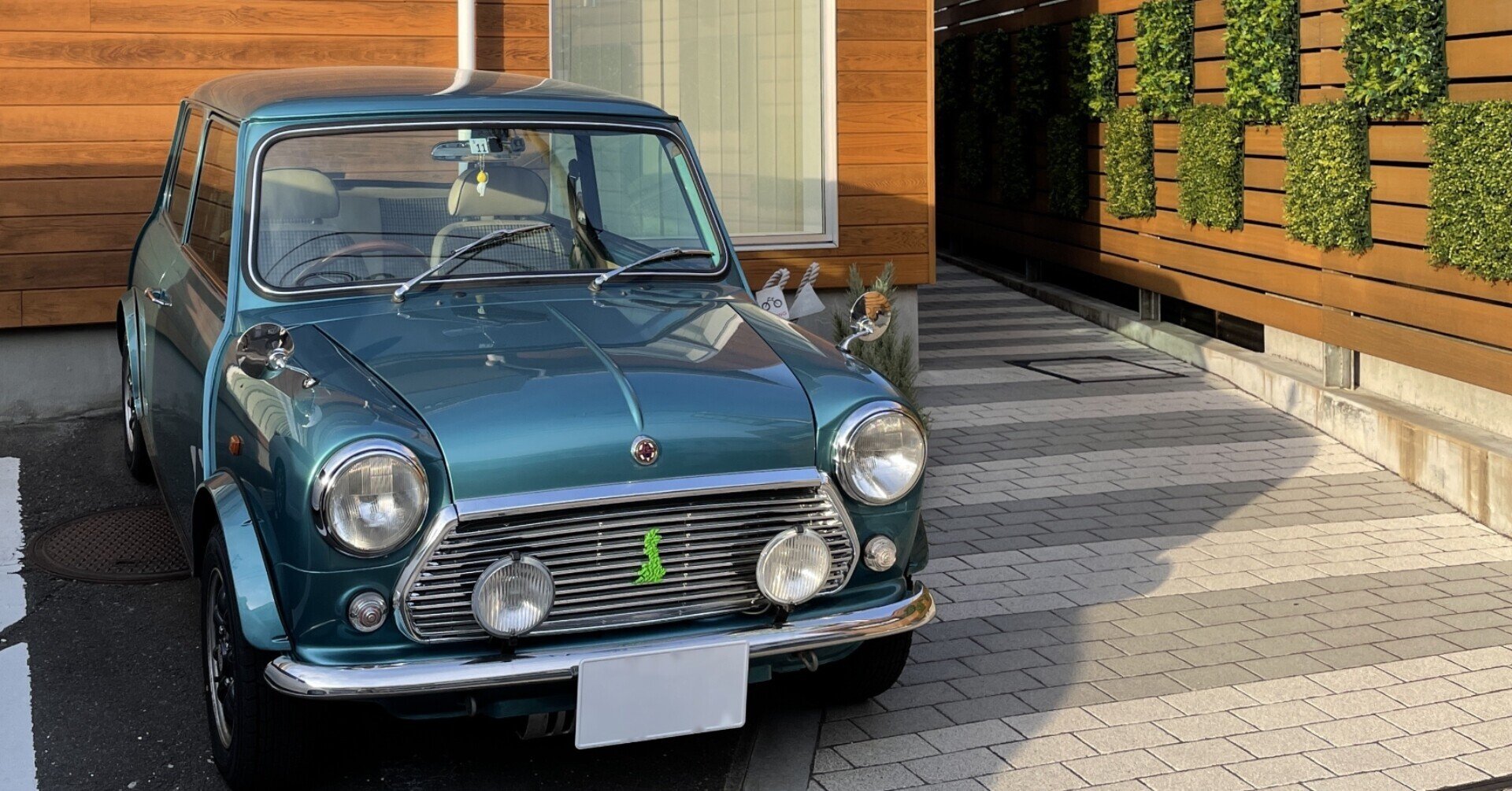 ローバーミニ　クラッシックミニ これぞオリジナル!! クラッシックミニが新車で買える