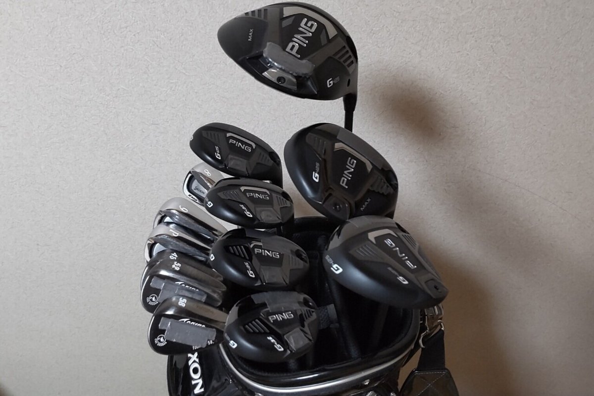 ゴルフ⛳️クラブ ウッド&アイアン 8本セット 押し付けれ 