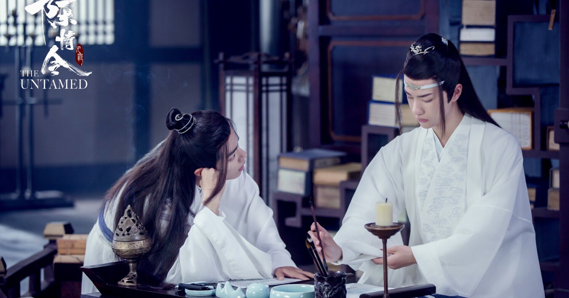 王一博 USB 128GB：「陳情令」全50話を完全収録❣️2点セット❣️