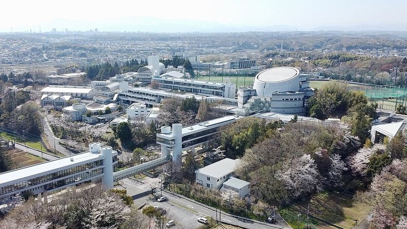 桐蔭学園上空