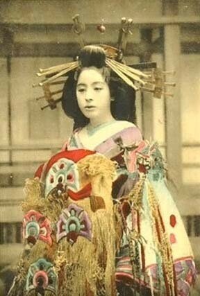 竜宮舞をんな 長丈俎板帯『御所車に松枝帯』 竜宮舞をんな 長丈俎板帯『御所車に松枝帯』 - メルカリ