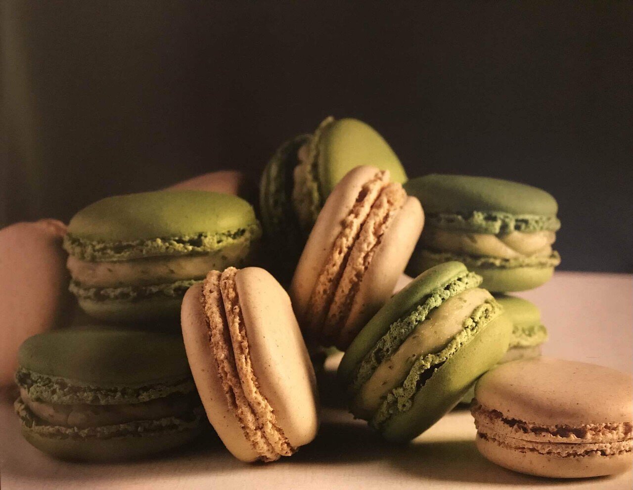 マカロンが絵画作品になるまで 奥野晶 Note