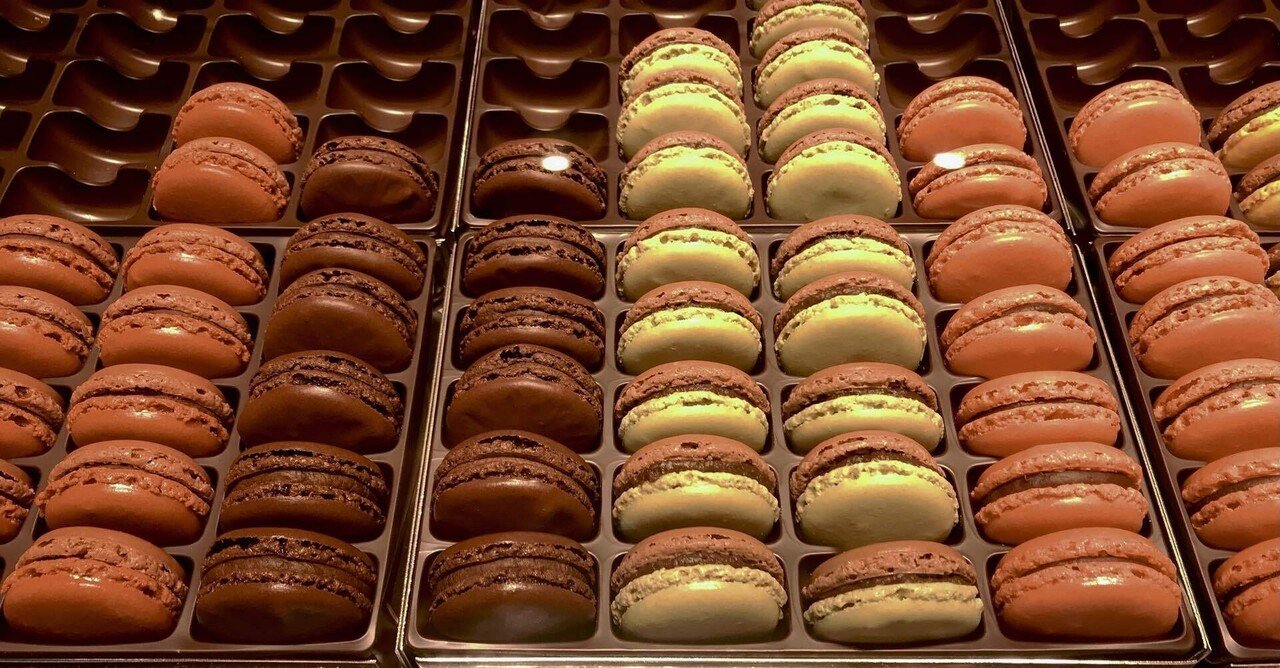 マカロンが絵画作品になるまで 奥野晶 Note