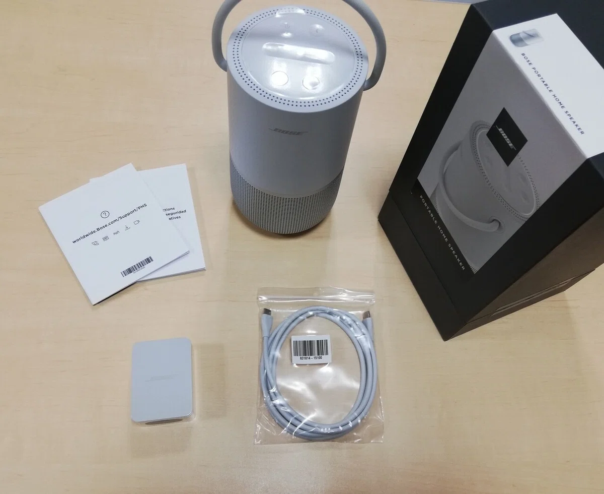 Bose Portable Smart speaker + ものたりない 純正充電クレードル