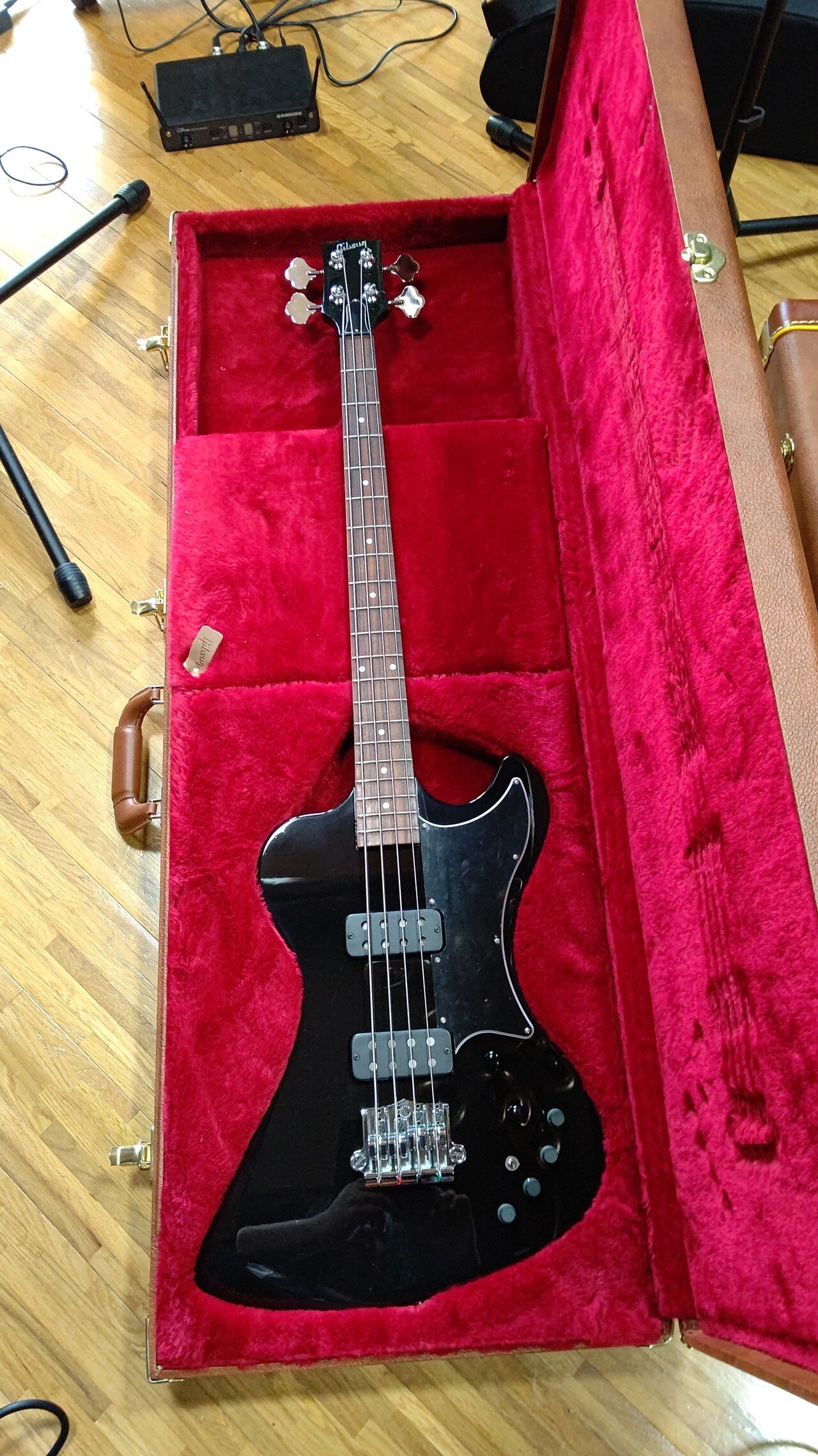 ギブソンベース ベース | Gibson Japan