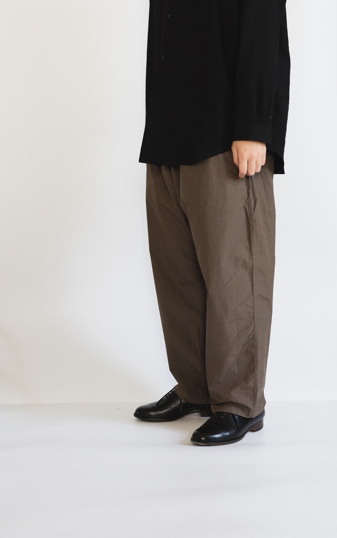 完売品] MUJI Labo ユニフォーム素材でつくったイージーパンツ