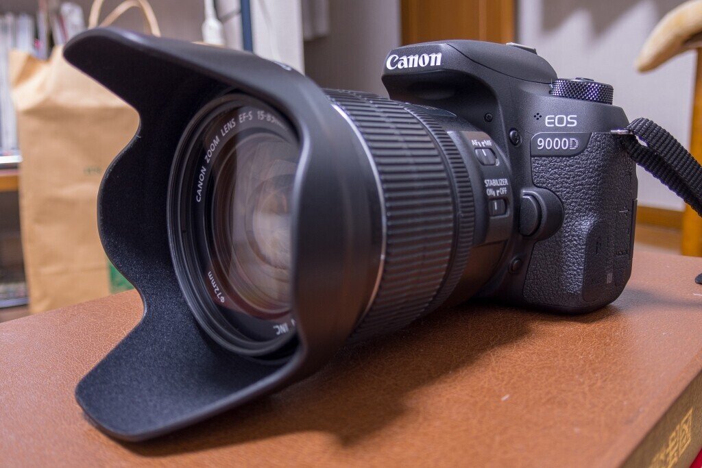 EOS Kiss」の名前は海外では通用しない!?|七語零黎の「青・空 EOS Kiss」の名前は海外では通用しない!?|七語零黎の「青・空