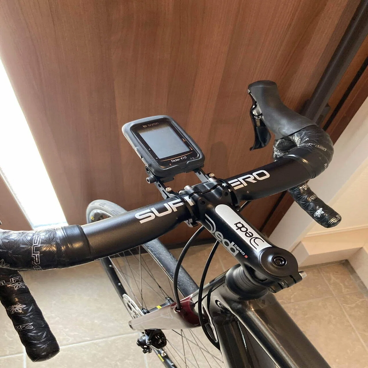 機材紹介「SPECIALIZED Allez sprint disc」｜Tassu