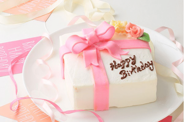今日は母の誕生日 息子くんが ハッピーバースデーばぁば と 歌ってくれた動画を母に送ったら とっても嬉しそうで私もほっこり まだまだ何にも親孝行が出来ていないと 思っているので これから 彩 Note