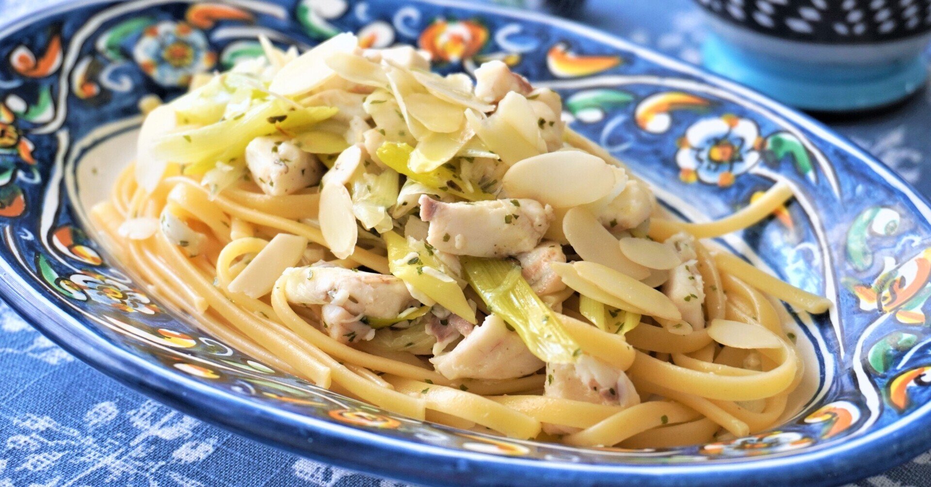 レシピ スズキと白葱のリングイネ 他の白身魚でも作れます 食の工房オフィスアルベロ イタリア料理教室 In 神戸 Note