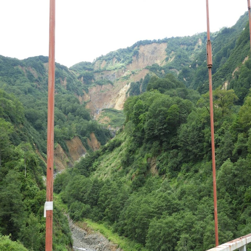 信州小谷稗田山崩れ ひえだやま 山があれば必ず起こる崩れ そして砂防 I Co3 Note