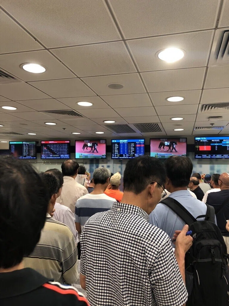 HK場外2