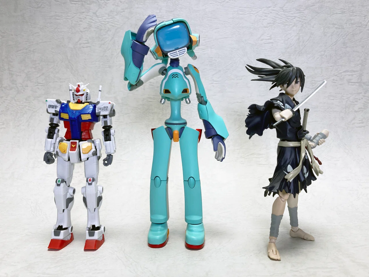 フィギュアレビュー 千値練 カンチ（青）｜くろわんこ