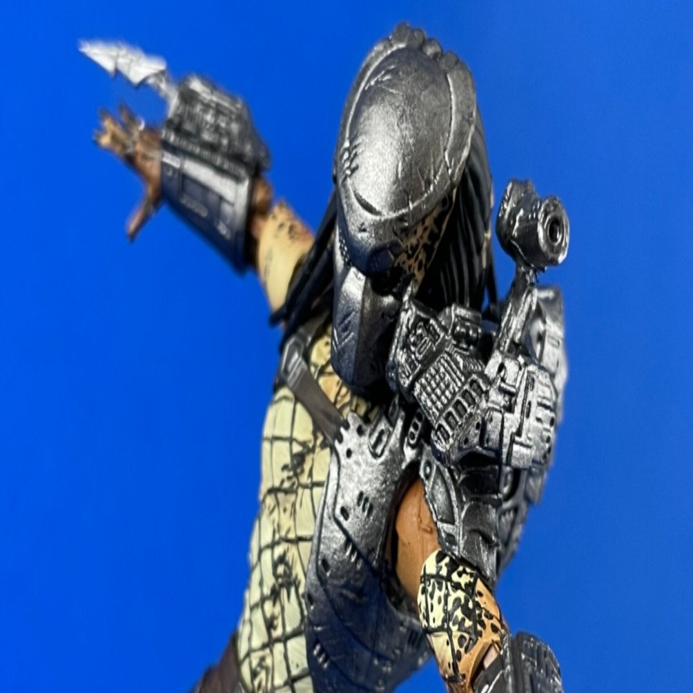 手のひらサイズの捕食者】ハイヤトイズ 1/18 アーマード・クルシ