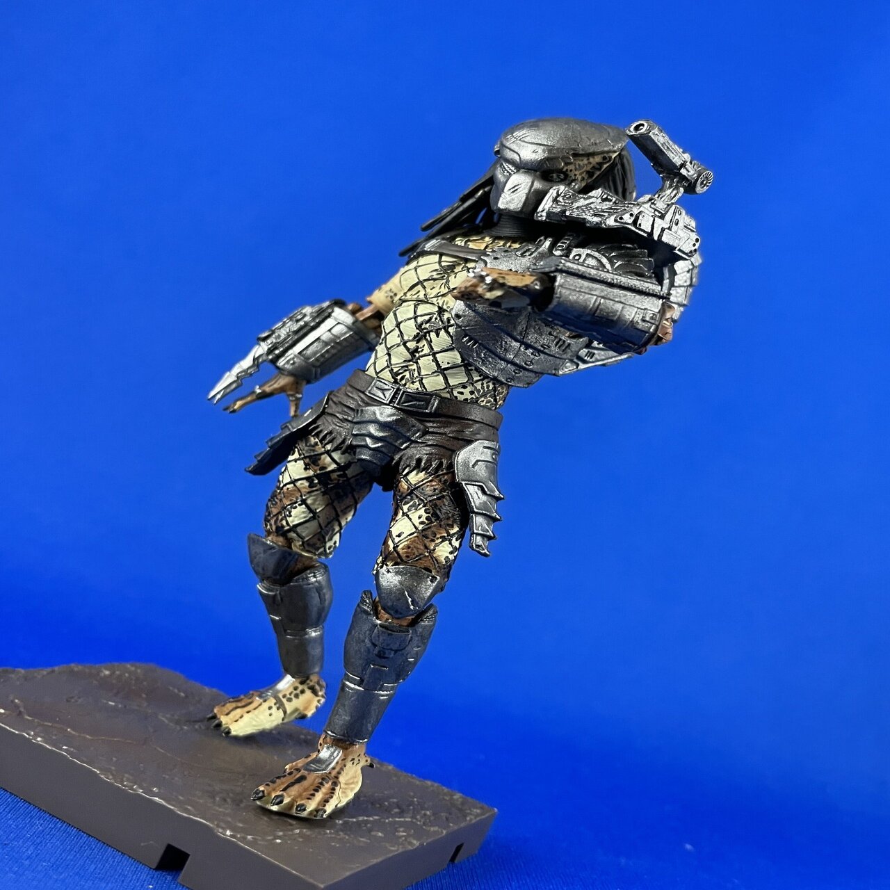 手のひらサイズの捕食者】ハイヤトイズ 1/18 アーマード・クルシ
