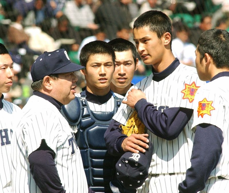 対熊本工、ダルビッシュと若生監督（０４年３月、甲子園）