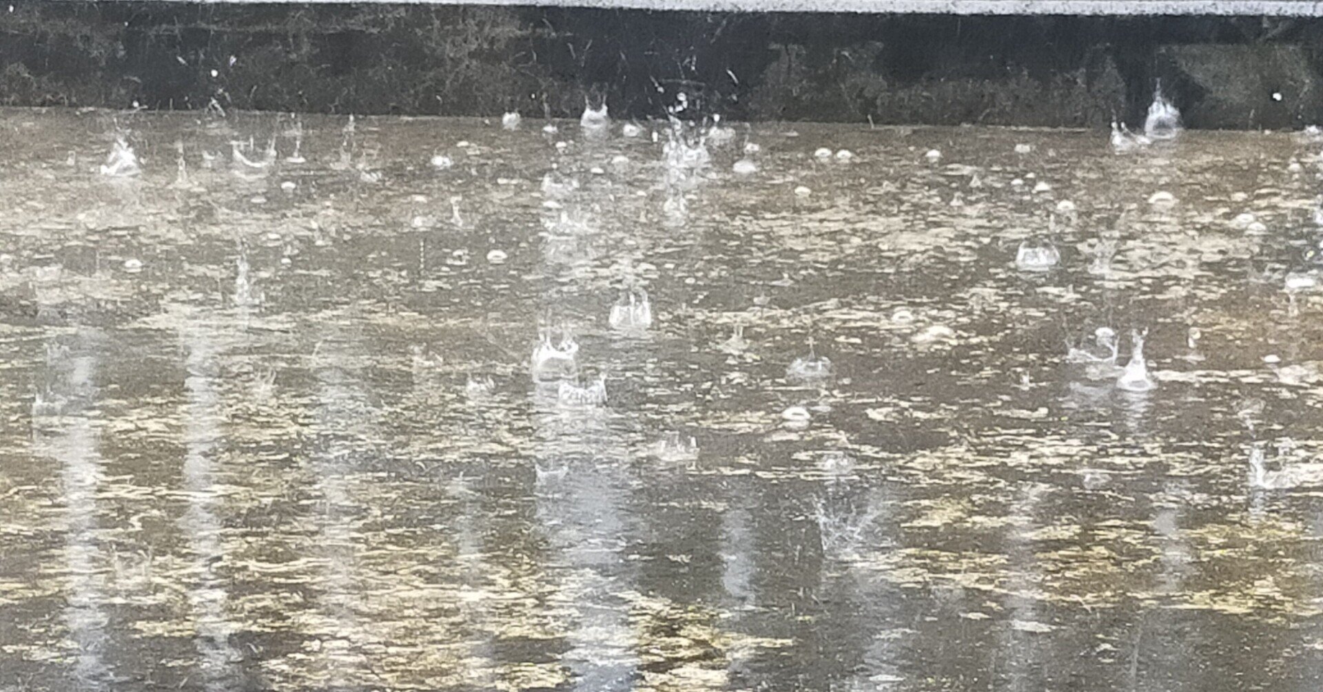 土砂降り カンカン照りを表す句動詞があった 日常英会話の上達は句動詞とイディオムの習得から始まる Note 土砂降り カンカン照りを表す句動詞があった 日常英会話の上達は句動詞とイディオムの習得から始まる Note