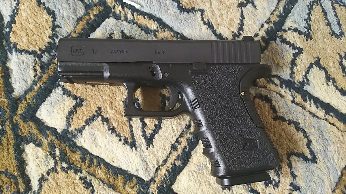 東京マルイ Glock 19 Gen3 エアガンレビュー ガスガン ガスブロ 