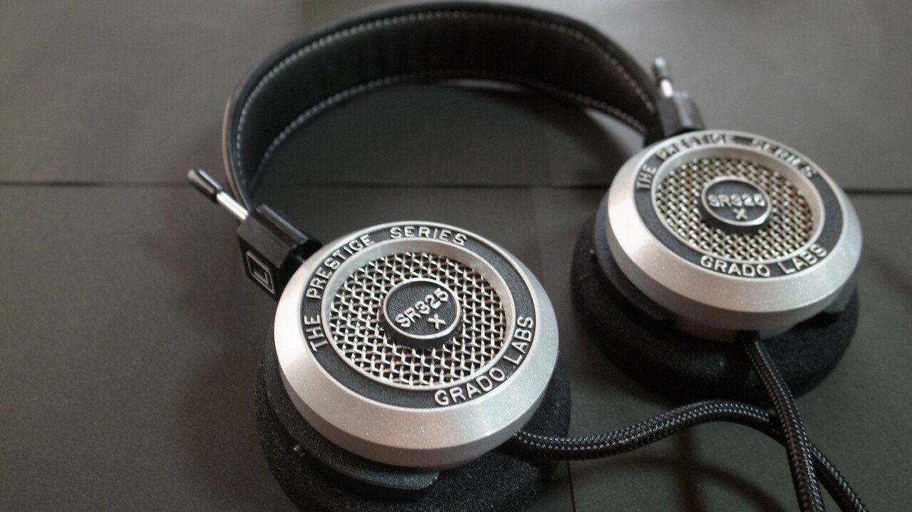 GRADO SR325xレビュー!新しいドライバーを纏った定番ヘッドホン GRADO SR325xレビュー!新しいドライバーを纏った定番ヘッドホン