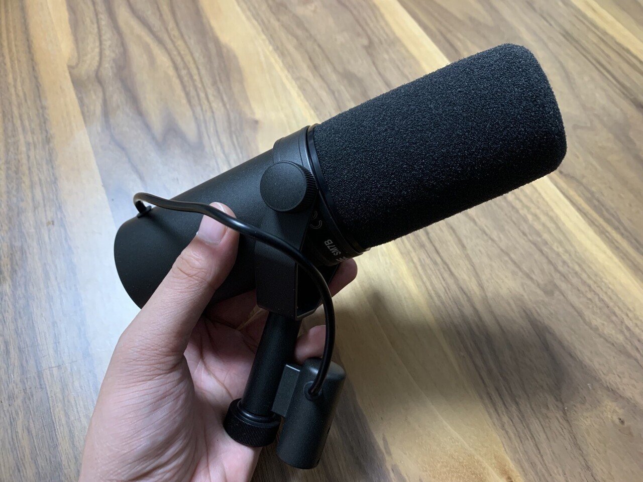 最高の実況用ダイナミックマイク「Shure SM7B」を実戦レビュー｜onzo