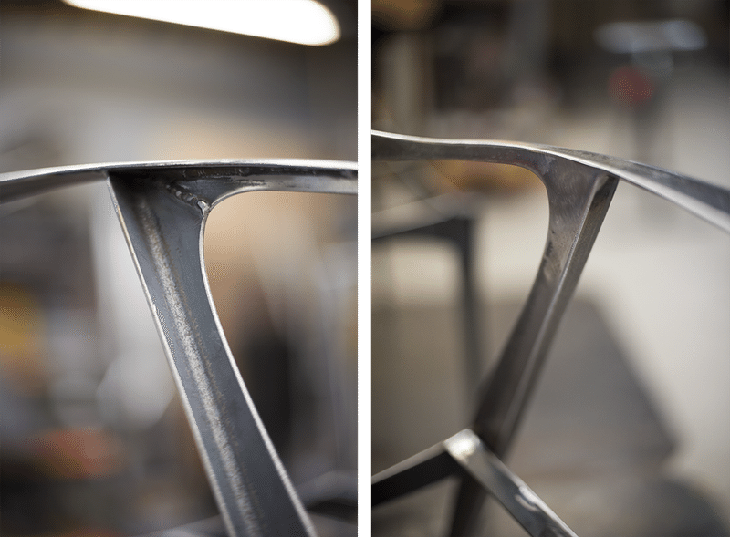 3mmの椅子 小沢敦志 Note