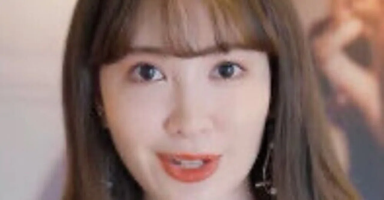 小嶋 陽 菜 整形